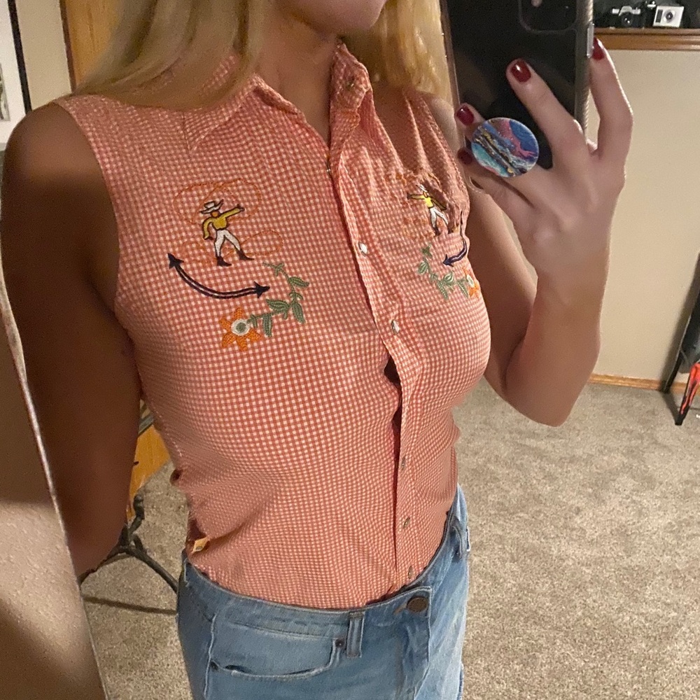 Western snap buttoned tank top